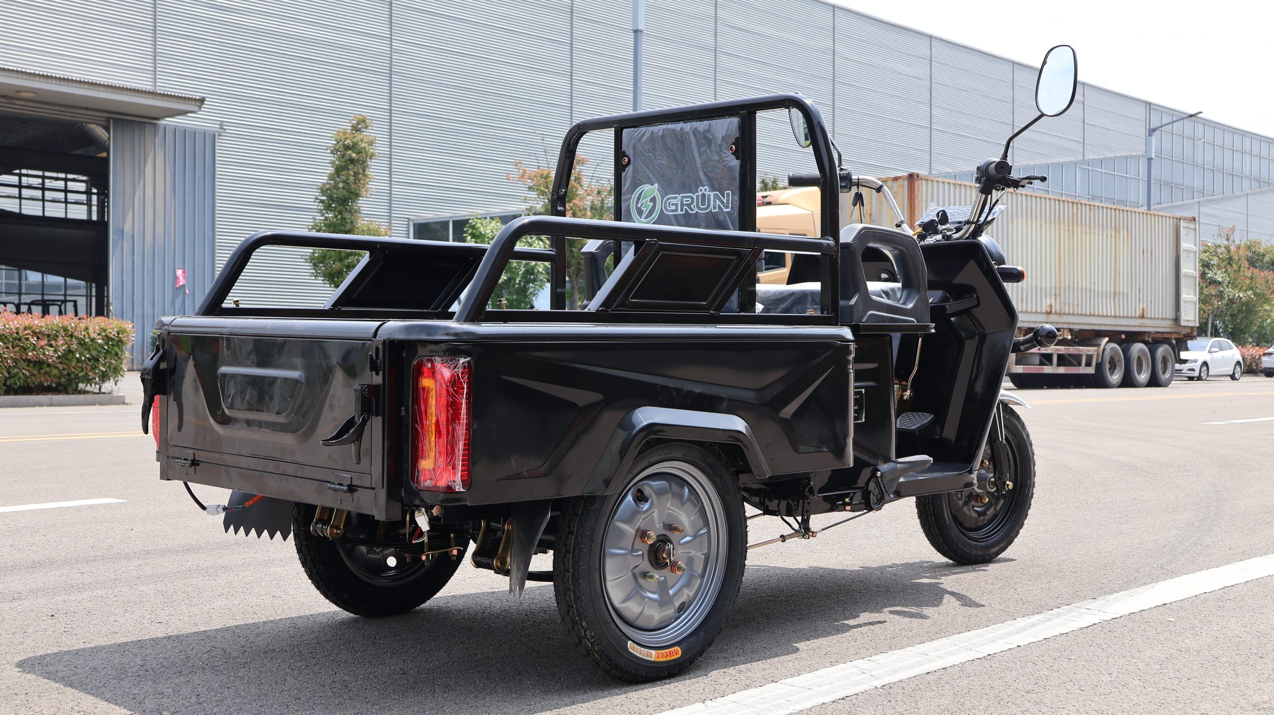 Triciclu Electric pentru transport utilitar - B03 - Negru - imagine 6